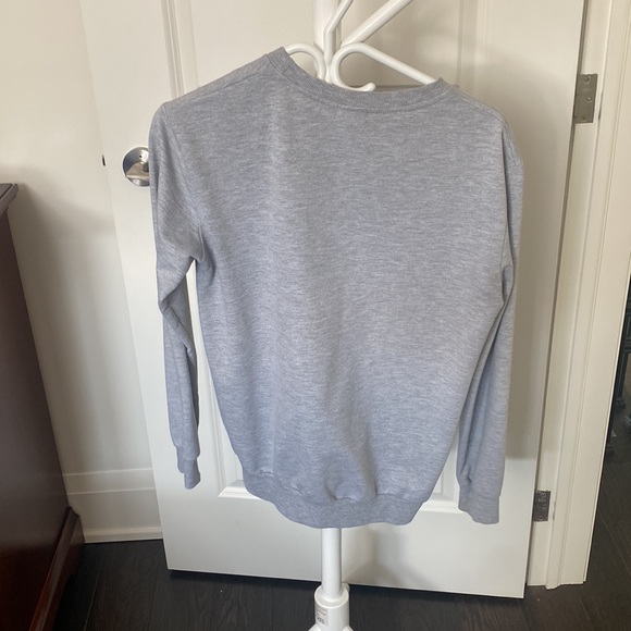 Dunder mifflin sweatshirt - Picture 2 of 2